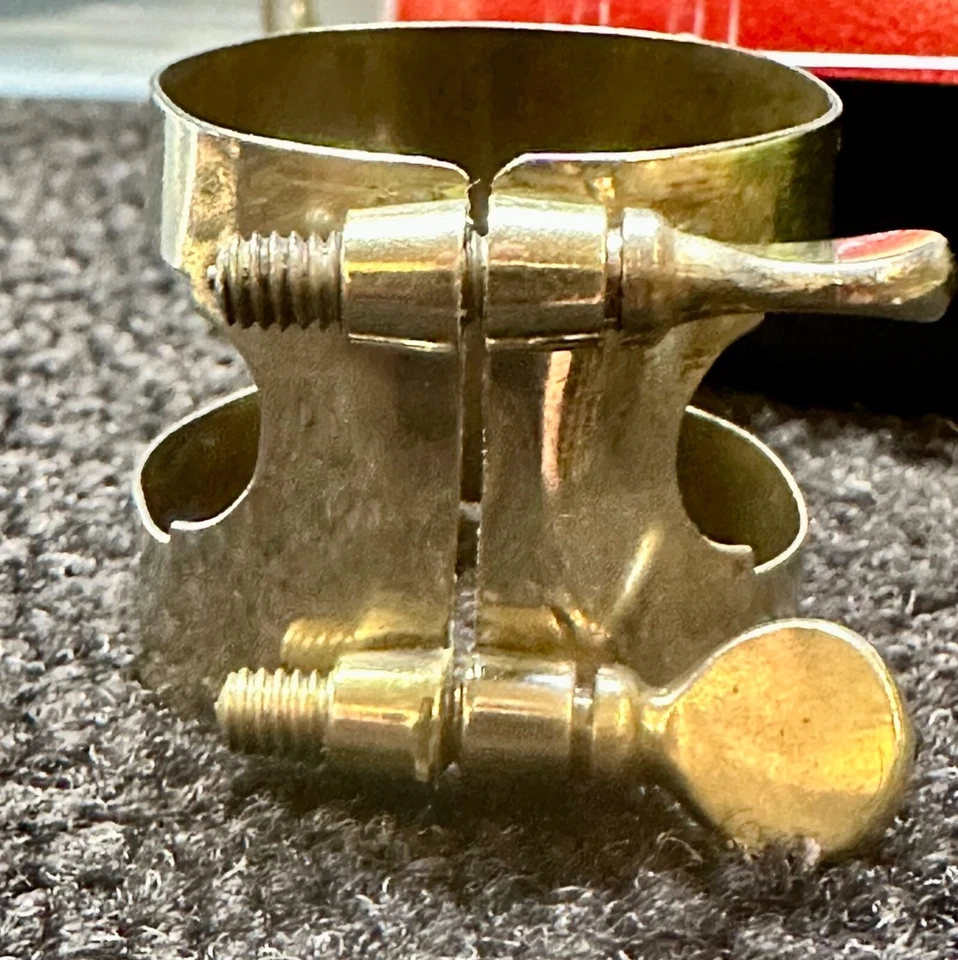 Saxofón tenor vintage M. Martin Francia ligadura plateado Foto 2 de 3