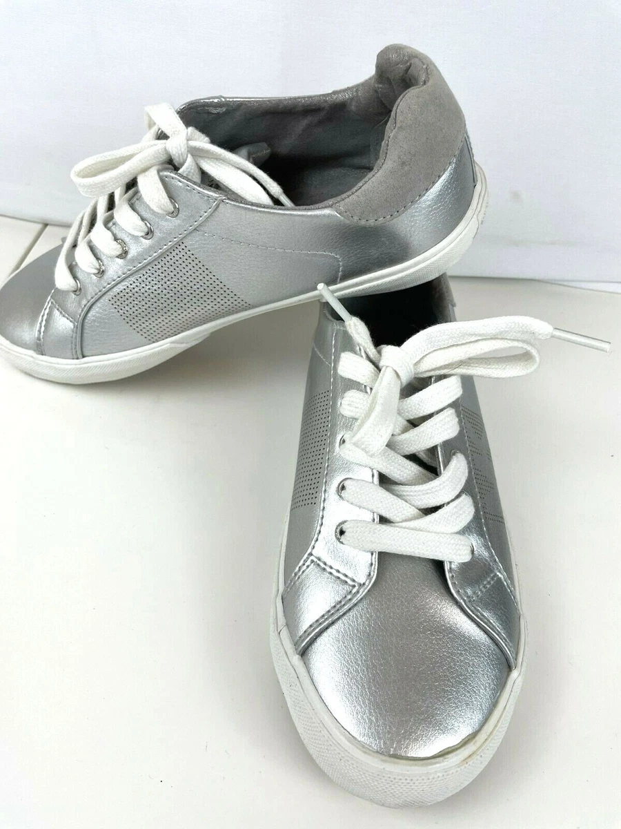 Michael kors black store tennis shoes