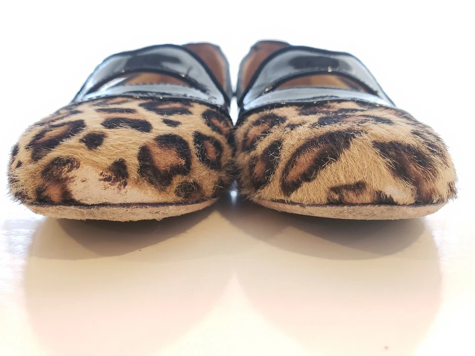 $325 Charlotte Olympia Incy "Bisoux" charol negro y leopardo 28EUR/11US Foto 3 de 4