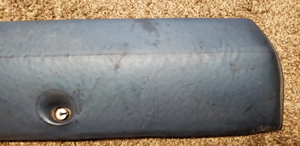 1968 69  DODGE CORONET PLYMOUTH ROADRUNNER NON RALLYE DASH GLOVE BOX DOOR BLUE  - Image 2 of 4