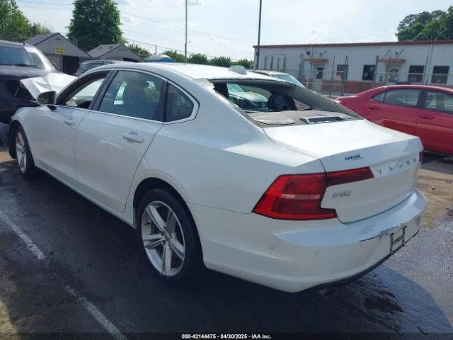 Bomba de combustible usada se adapta a: conjunto de bomba Volvo S90 2018 grado A Foto 4 de 4