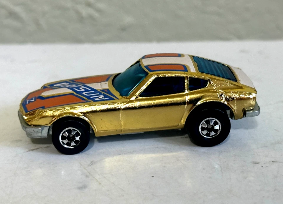 HOT WHEELS BLACKWALL DATSUN 240 Z WHIZ GOLDEN MACHINES SUPER CLEAN TOP TO BOTTOM - Image 2 of 4