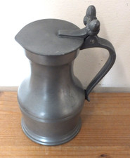 Pewter 19th c. antique jug. with lid. Having 2 acorns to the hinge. (Ref. 3049)