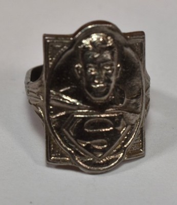 RARE Kellogg Vintage 1940s Superman Supermen of America Crusader Premium Ring