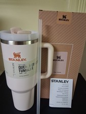 Brand New Stanley 40 oz Stainless Steel H2.0 Flowstate Quencher Tumbler 