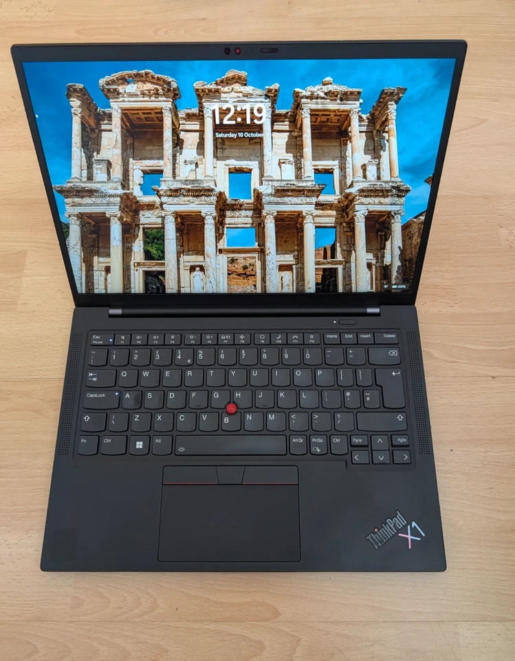Lenovo ThinkPad X1 Carbon G9 · i7-1165G7 · 16GB · 512GB, photo 1 of 5