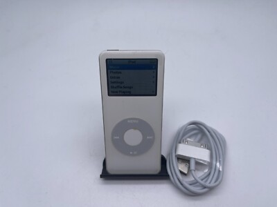 Apple iPod Nano 1st Generation White 2GB A1137 FULLY WORKING