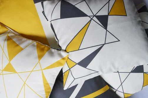 YELLOW AND GREY ABSTRACT POLYESTER THROW PILLOW CUSHION COVER 18X18