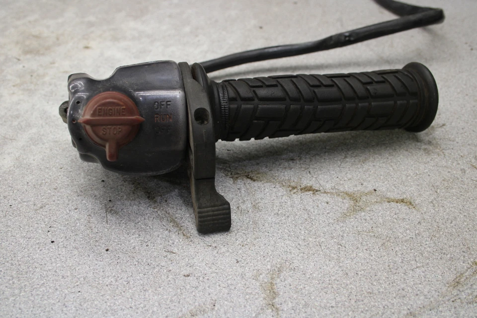 Honda CB750F Super Sport 1978 control de manillar derecho J11-5771.My Foto 2 de 4