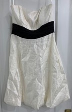 White House Black Market dress size 2 white metallic bubble dress