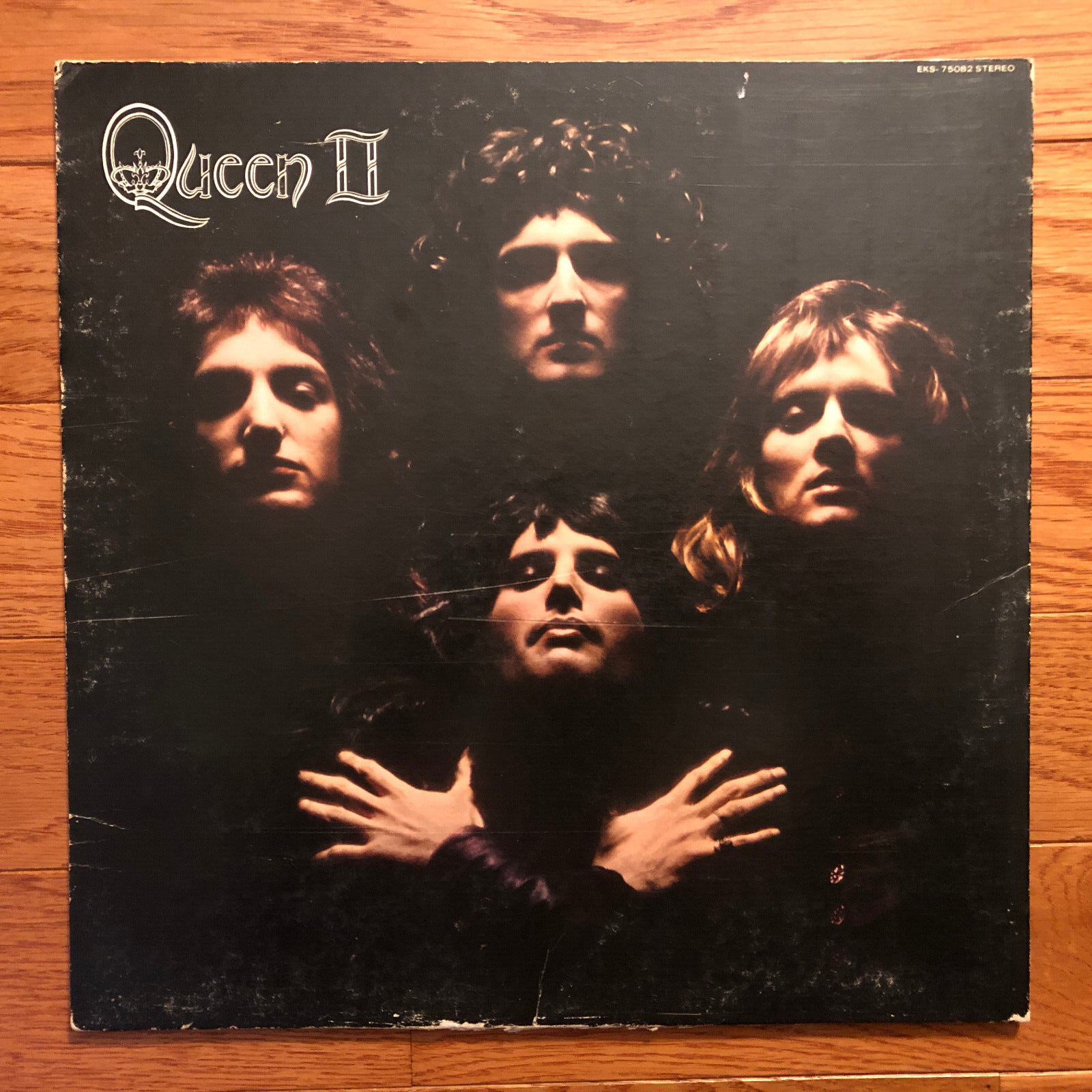 Queen - II LP Elektra EKS-75082 1974 1st Pressing w Inner The Seven Seas Of Rhye