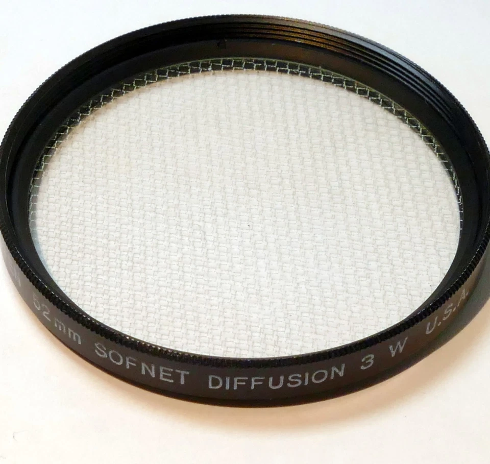 Tiffen Filter 52mm SOFTNMET White Diffusion 3 W Soft Focus for portraiture - Image 2 of 4
