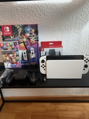 Nintendo Switch OLED-Modell, Weiß, Inkl. Mario Kart 8 Deluxe