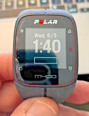 Nice WORKING Polar M400 Fitness Watch w/GPS Looks Works Great FREE Shipping!