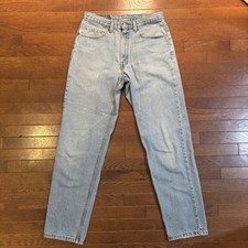 Vintage Levis 550s Light Wash Relaxed Fit Made in Canada 90s - 32x32