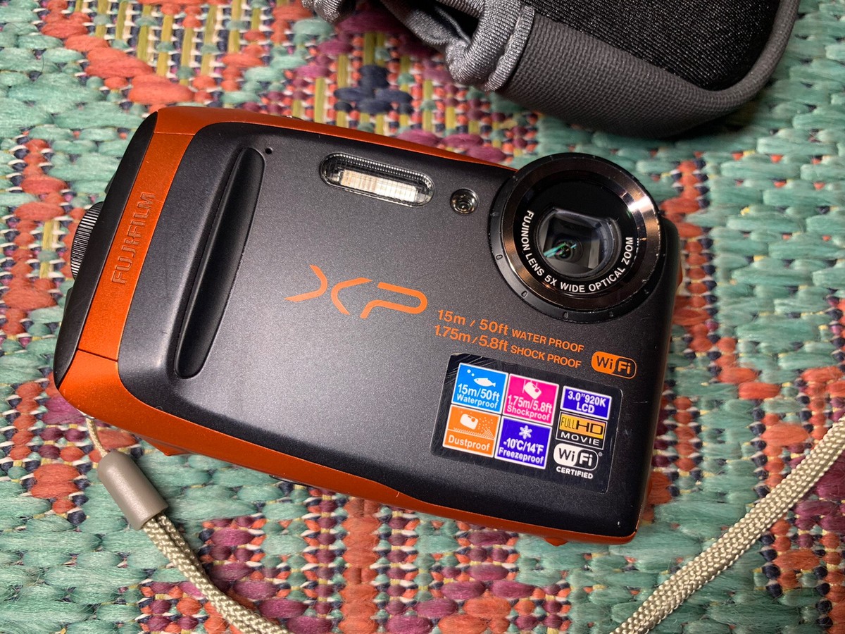 Fujifilm FinePix XP90 Orange 16.4 MP 5x Optical Zoom Digital