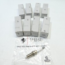 Original Ferrari 488 Pista / F8 Tributo Satz Zündkerzen 8x Spark Plug