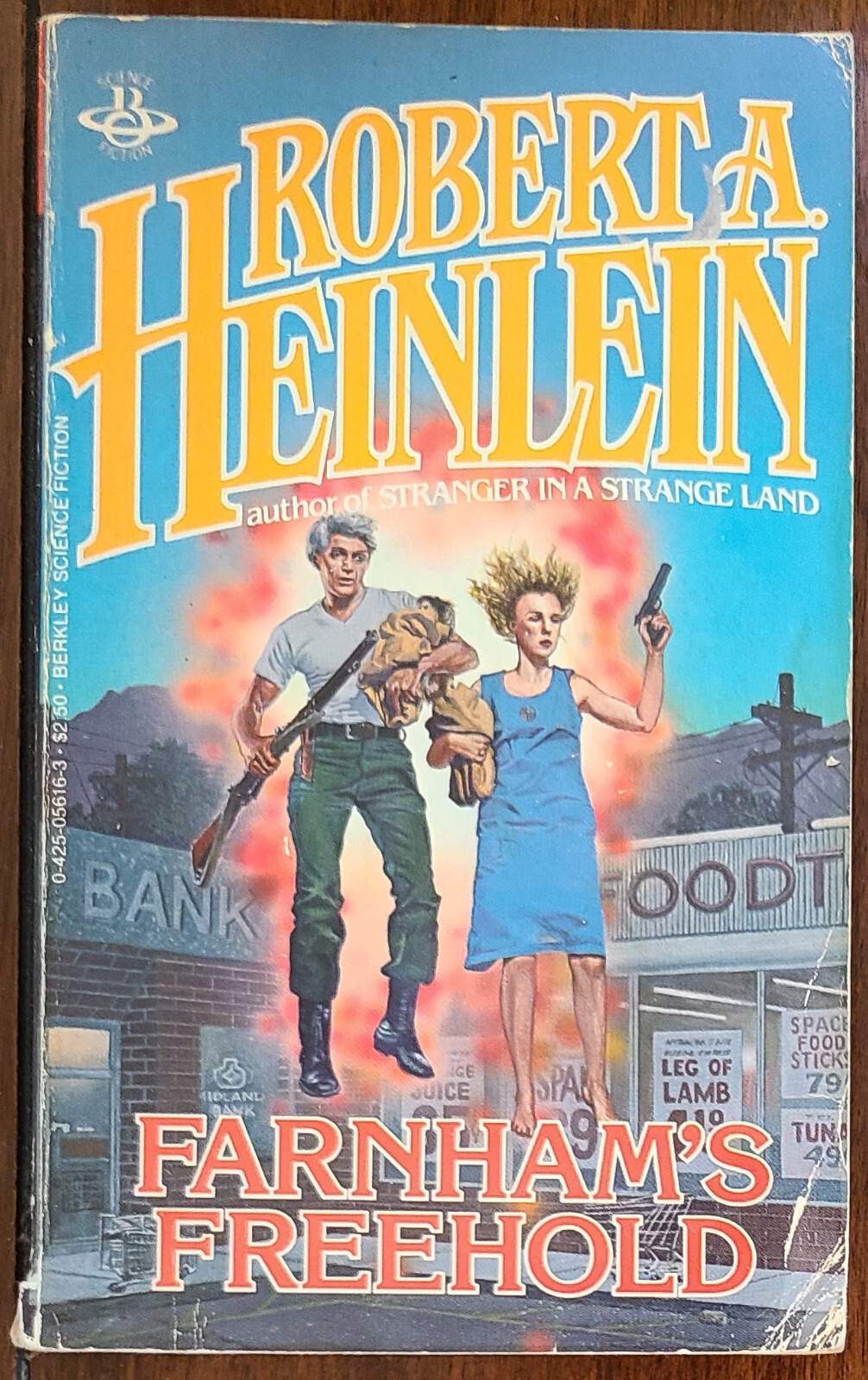 Farnham's Freehold by Robert A. Heinlein (1982, Trade Paperback) for