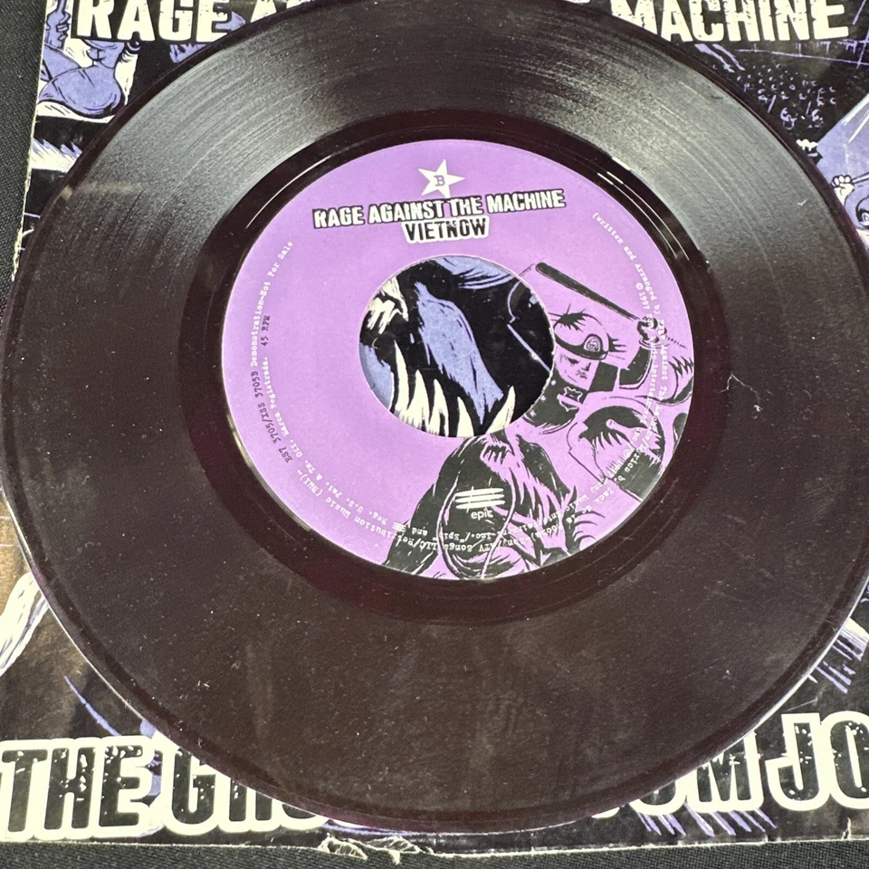 RAGE AGAINST THE MACHINE RECORD THE GHOST OF TOM JOAD 7" ULTRA RARE! PURPLE VNYL - Image 3 of 4