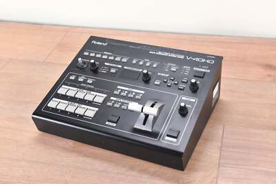 Roland V-40HD Multi-Format Video Switcher (NO POWER SUPPLY) CG000CR