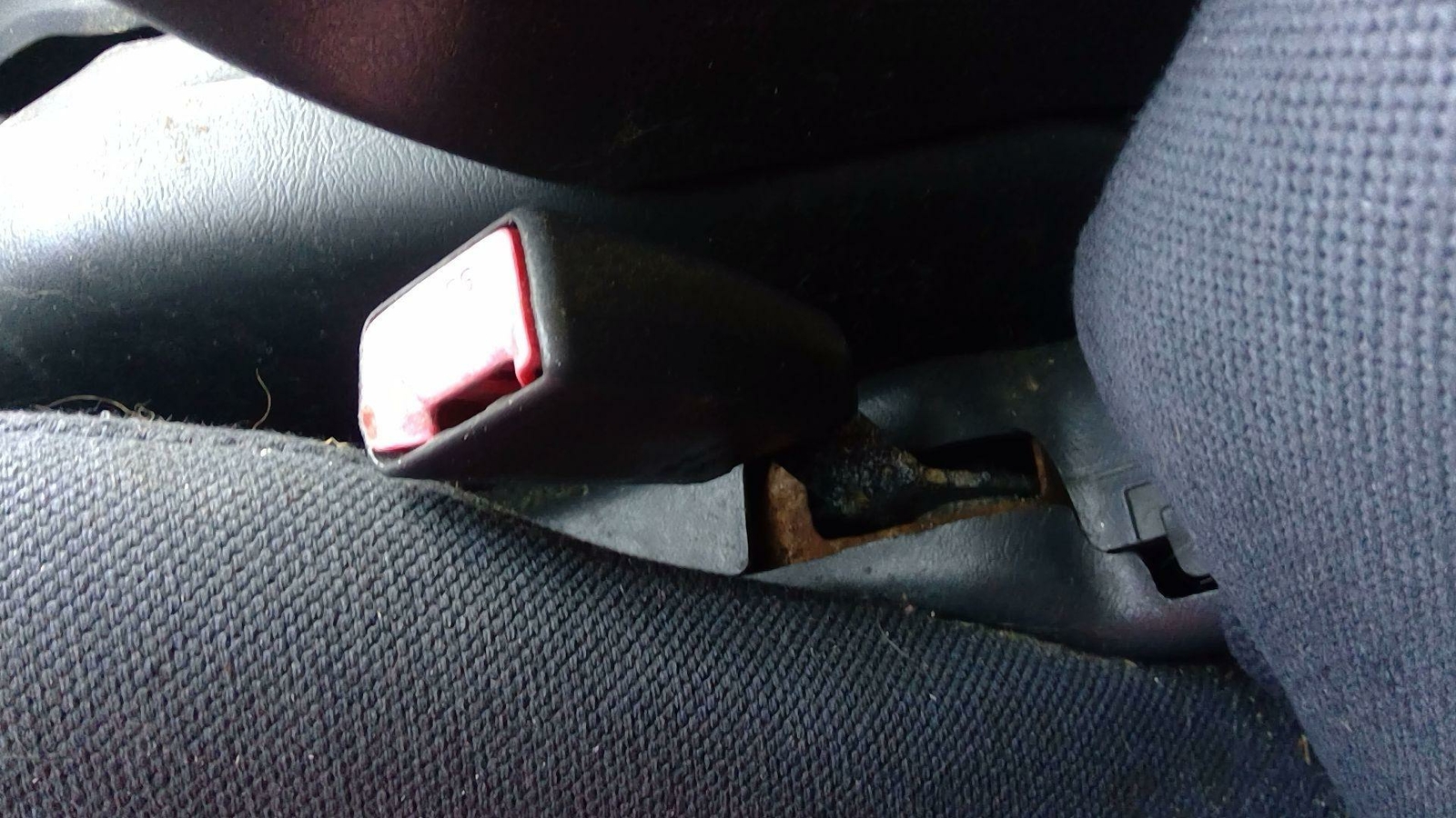 How To Fix Toyota Camry Seat Belt Stuck On Doors