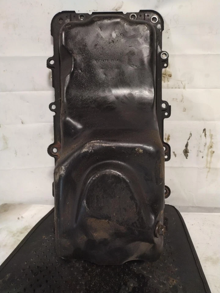 Used Engine Oil Pan fits: 1999 Ford Mustang 8-280 4.6 Grade A Foto 2 de 4