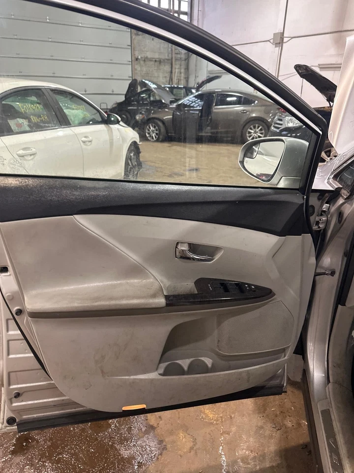 Front Door Trim Panel TOYOTA VENZA Left Driver 13 14 15 - Image 2 of 4