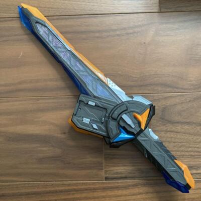 Kamen Rider Geats DX Command Twin Buckle & Raging Sword w/o Box
