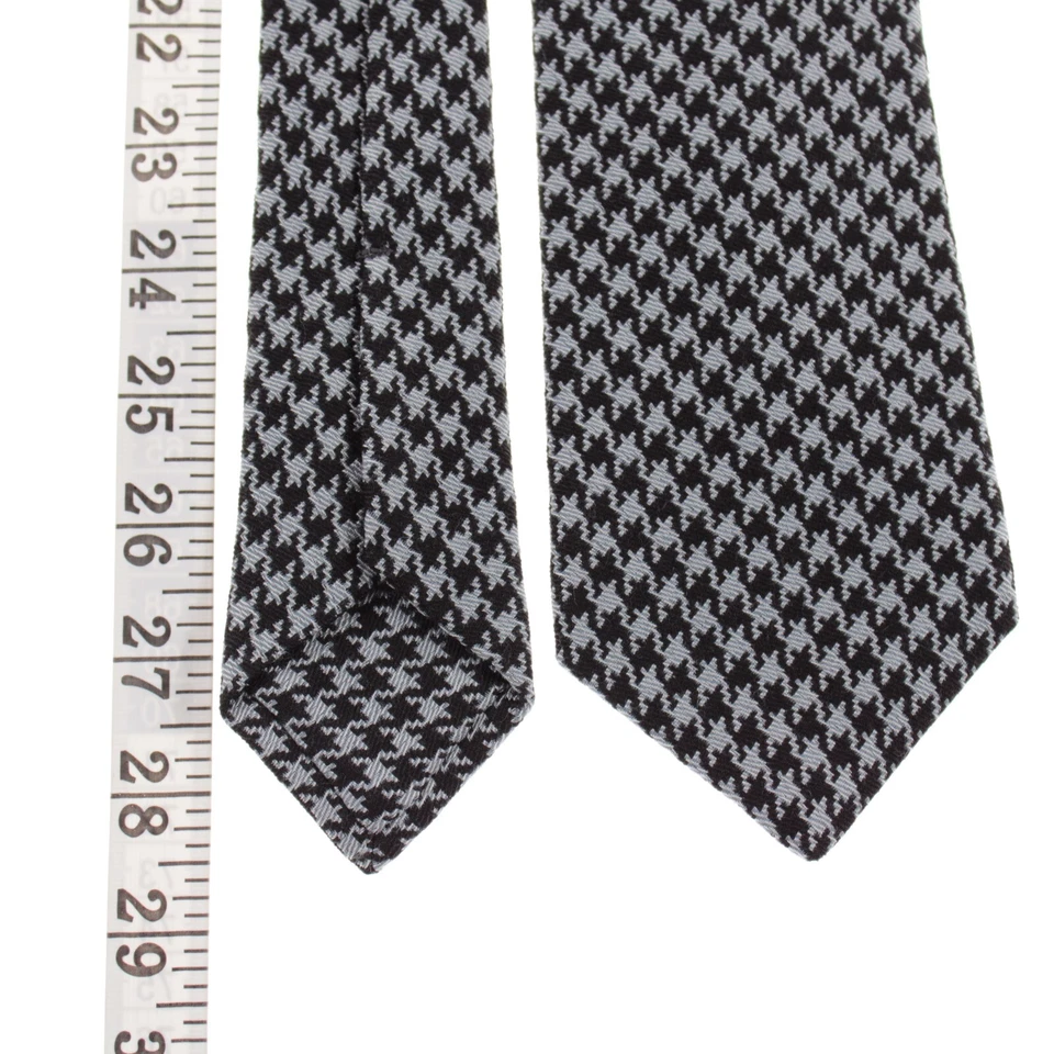 Kiton NWOT 100% Silk Seven Fold Neck Tie Light Gray/Blue and Black Houndstooth - Image 4 of 4