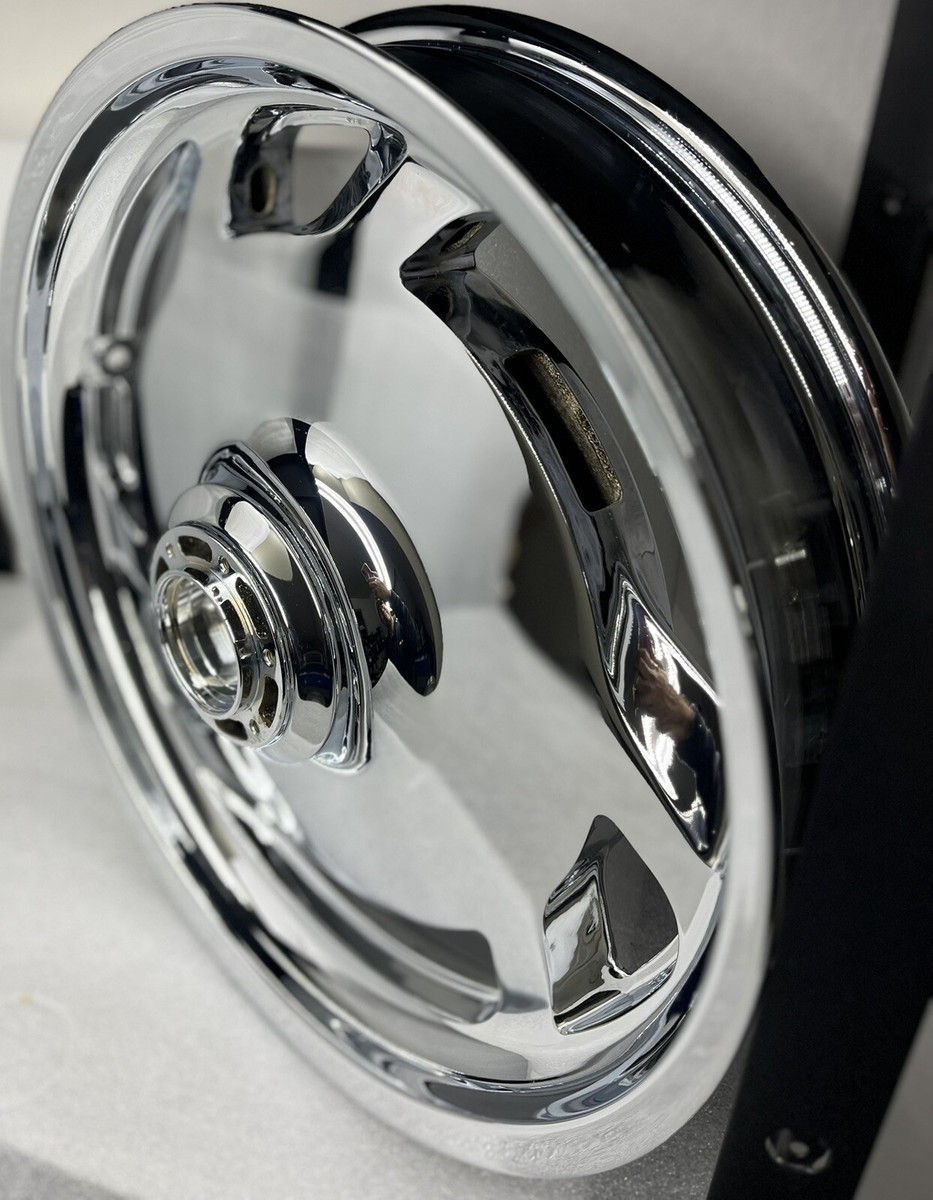 HONDA 1997 -2003 VALKYRIE FRONT GL1500 CHROME WHEEL 44650-MZ0-674