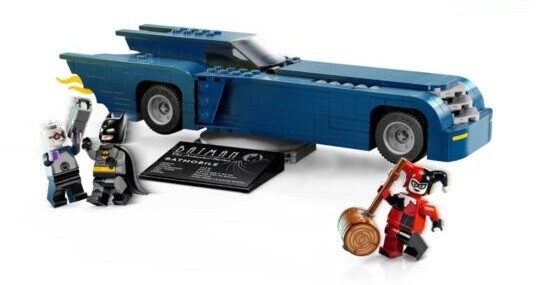 LEGO 76274 Batman with the Batmobile vs. Harley Quinn and Mr