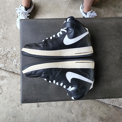 Nike Air Force 1 Mid  display picture 3