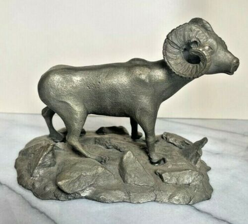 HERITAGE PEWTER SIGNED EDWARD GIU MOUNTAIN GOAT FIGURINE - Picture 1 of 8
