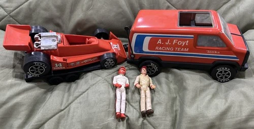 1979 Team Tonka AJ Foyt Red Racing Car Van and Trailer with Figures Vintage Toy