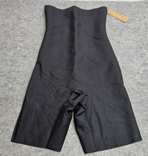 SKIMS body high waisted mid thigh short shapewear onyx/black women Medium NWT