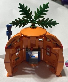 LEGO SpongeBob Set: Good Neighbors at Bikini Bottom 3834 Complete NO Minifigure