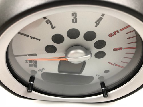 2008 MINI Cooper R56 Diesel Tachometer Gauge Rev Counter 9201393 - Picture 3 of 10
