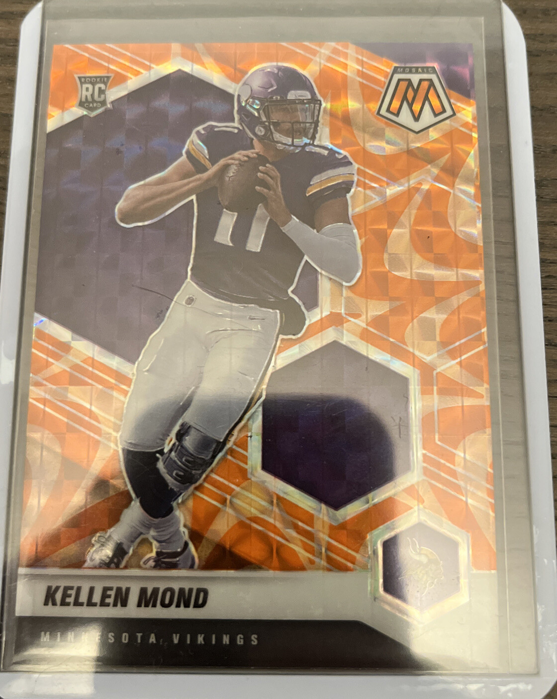 2021 Panini Mosaic #321 Kellen Mond Orange Reactive