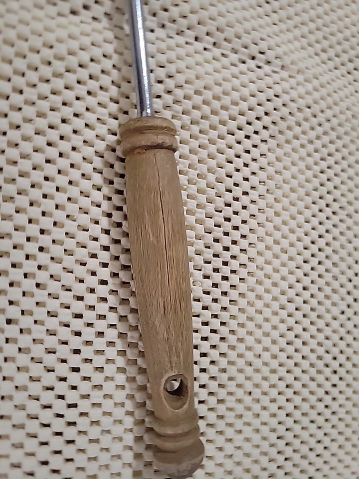 EKCO Chromium Plated Slotted Spoon - Wood Handle -  USA - VINTAGE - Image 4 of 4