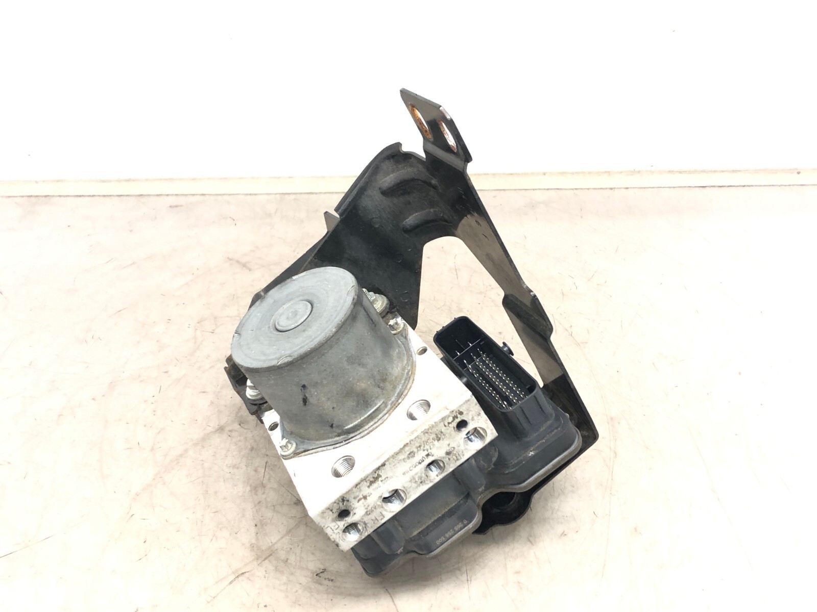 2017-2023 MASERATI LEVANTE 3.0L ABS ANTI LOCK BRAKE PUMP MODULE OEM