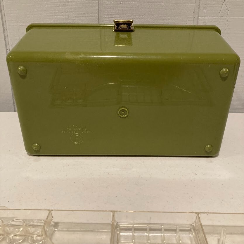 WIL-HOLD Plastic SEWING BOX 1970s Green with Tray Med Size Vintage Wilson Mfg.