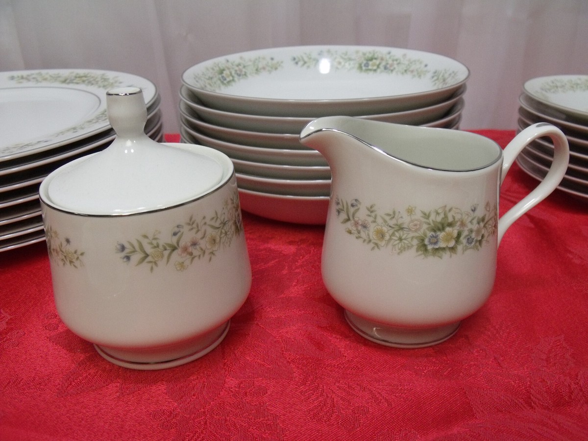 Vintage 44 Pieces Sango Oxford China Japan Dream Time 530 COMPLETE