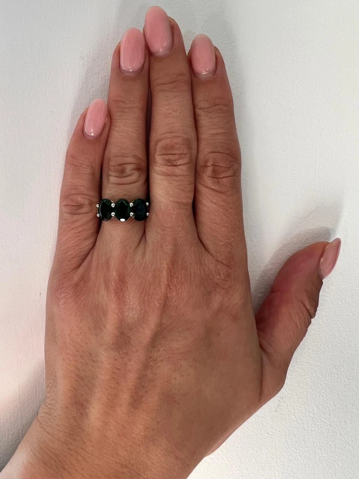 Anillo de oro blanco de 9 quilates piedras de diopsido y diamantes anillo con sello del Reino Unido talla K 1/2 Foto 3 de 4