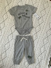 Baby Carter s Dinosaur Bodysuit and Pant Set Size 6 Months NWT