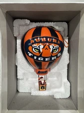 Auburn Tigers 2004 Danbury Mint Victory Balloon Christmas Ornament