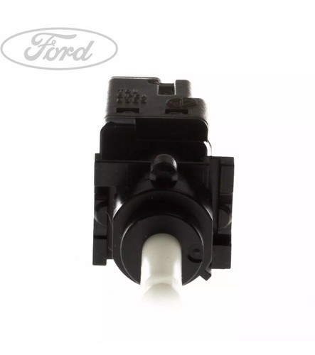 Genuine Ford Clutch Control Switch 1590786 (D6) - Picture 4 of 4