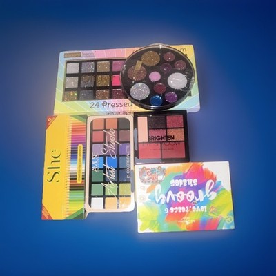 Beauty Treats She Amuse Brighten Eyeshadow Palette Lot Full Size 24 Glitter
