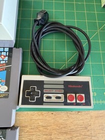 nintendo nes console original bundle Lot W/ 5 Games Mario 1 & 2 Zoda Read Desc