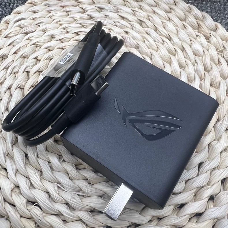 LOT Asus ROG Phone 9 Pro 5G Android 15 1TB 24GB RAM Game Phone LOT Asus ROG Phone 9 Pro 5G Android 15 1TB 24GB RAM Game Phone