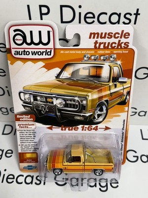 AUTO WORLD 1981 Chevrolet Silverado Fleetside Desert Fox Cream 1:64 Diecast Hobb